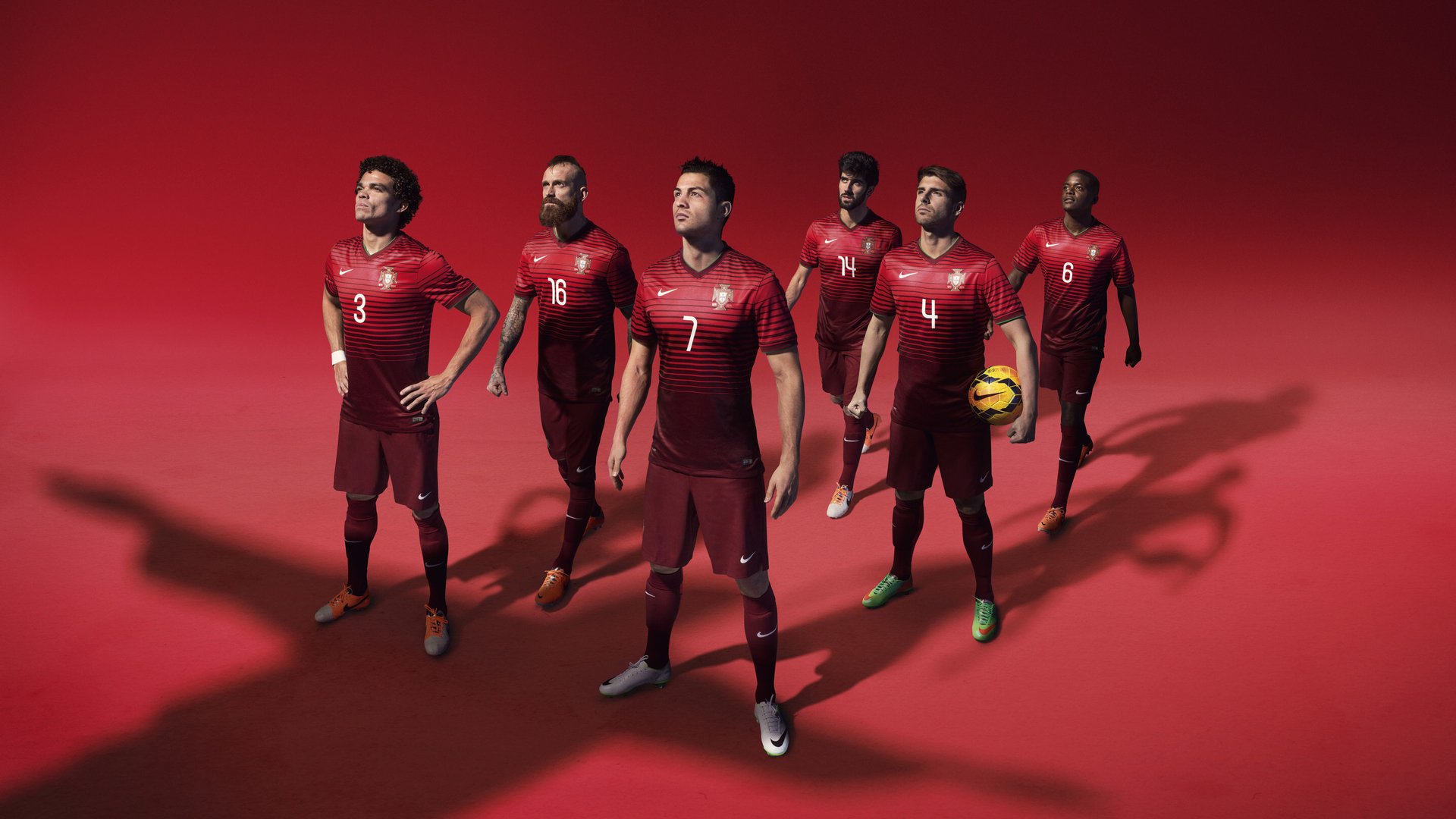 墨西哥队前锋苏亚雷斯在巴黎奥运会上表现出色，苏亚雷斯西班牙