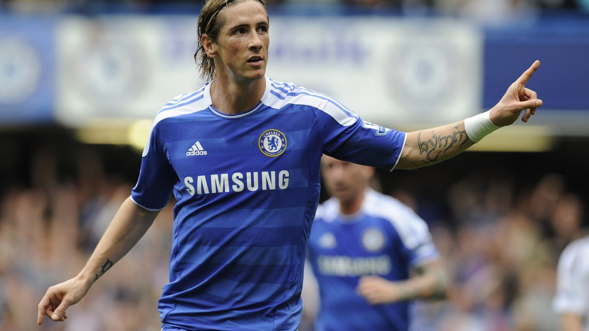 电竞选手退役转型：直播、解说、创业，他们的新选择，电竞选手退役后还能复出吗